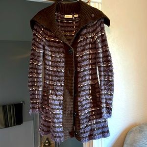 Beautiful Sleeping on Snow from Anthropologie sweater, size XS